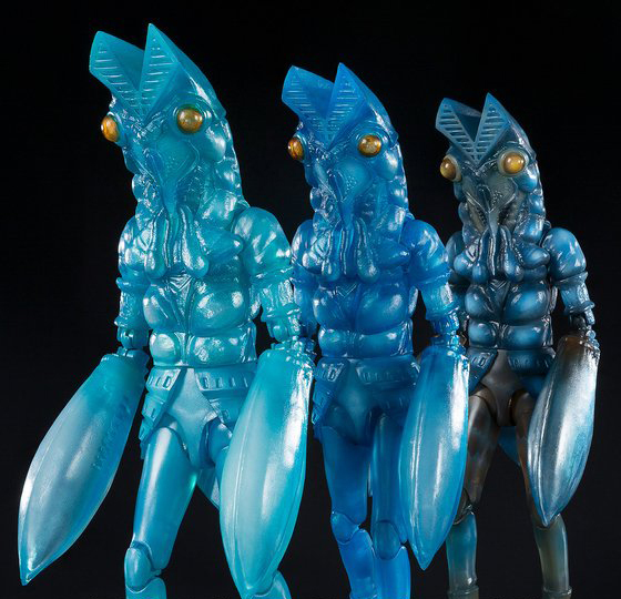 ウルトラマン　名シーンフォトフレーム　バルタン星人　フィギュア あの名シーンが再現できる「バルタン星人 分身体」フィギュア3体