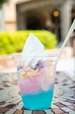 クリーム・シェイブアイス(ピーチ&ブルーゼリー)¥550