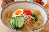 『比内地鶏 盛岡コラーゲン冷麺』