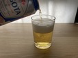 【サゴタ ノンアルコール0.0％ 】まるでビールのようなしっかとした泡立ち。