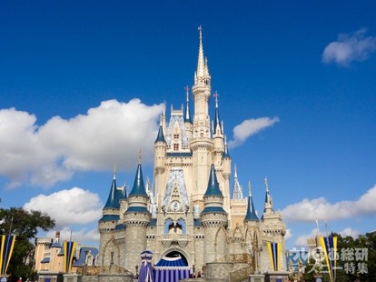 ディズニー　プレイセット　マジックキングダム　セレブレーション　ハスブロ ディズニー プレイセット マジックキングダム セレブレーション