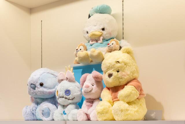 【ディズニーストア 太田イオンモール店】店内のアイテム