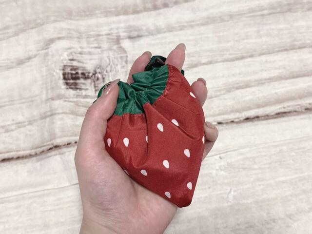 手のひらサイズでコンパクトに持ち運べて便利!