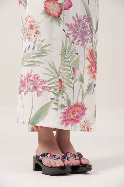 【NGパターン】丈が短いと子どもっぽく見えてしまう