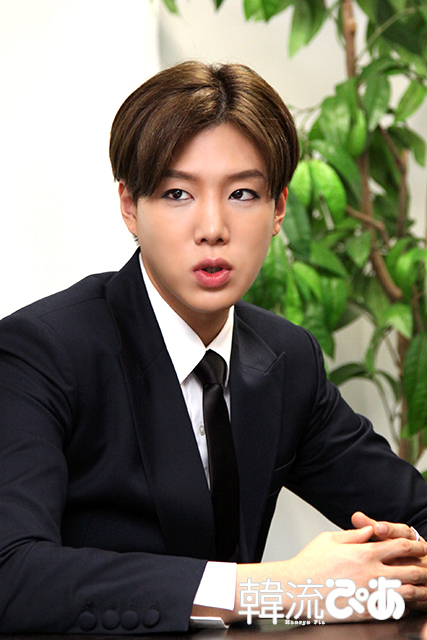 F.CUZイェジュン 雑誌「韓流ぴあ 1/31号」(12/22発売)の撮影の様子