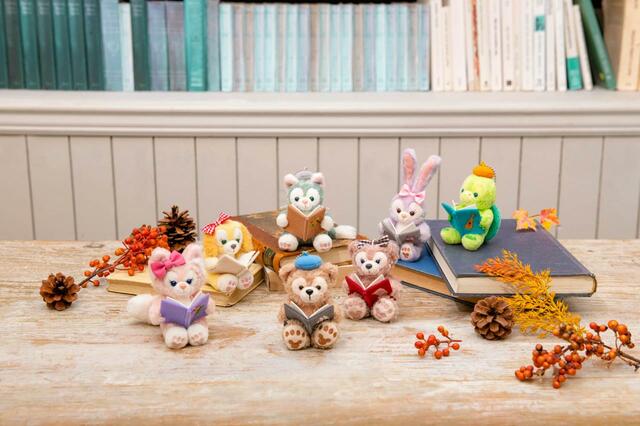 「ダッフィー&フレンズのオータム・ストーリーブック」スペシャルグッズ|販売店舗:東京ディズニーシー「マクダックス・デパートメントストア」|発売日:2023年9月7日(木)