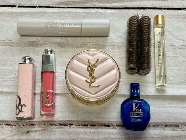 これだけのものを入れることができました!【sweet 2023年9月号付録】「MILKFED.(ミルクフェド)特製 ペコちゃんポーチ&ポコちゃんミラー」