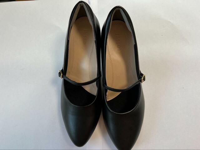 【ファッションセンターしまむら KRPUSTアーモンド5.5】足幅が広い人でも履きやすい