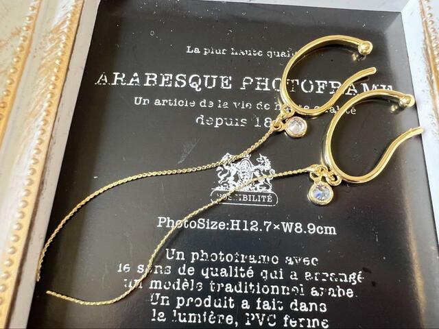 【しまむら イヤーカフ2P1ツブストーン】ストーンがアクセントになっておしゃれ！