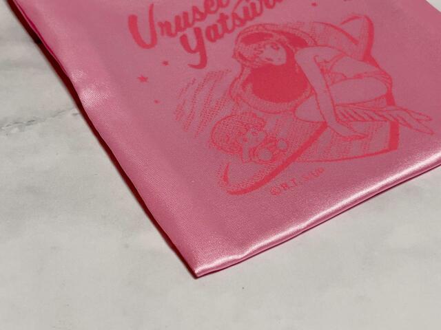 【100円ショップ×うる星やつら】光沢感のあるサテン生地