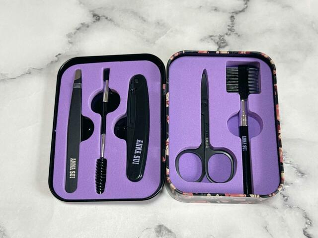 美眉を作るのに欠かせない便利な5アイテムが集合！