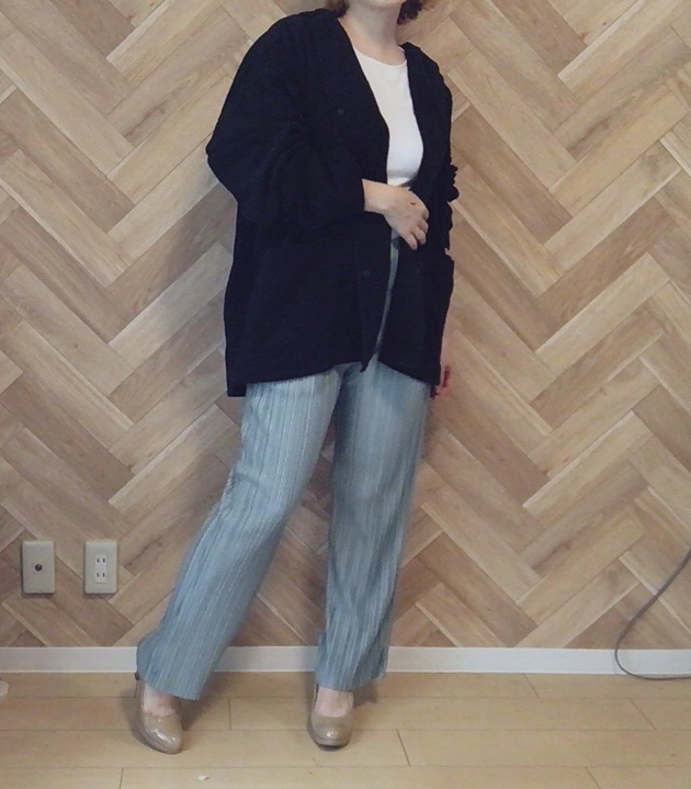 【Honeys プリーツパンツ】オーバーサイズのジャケットとの相性も〇