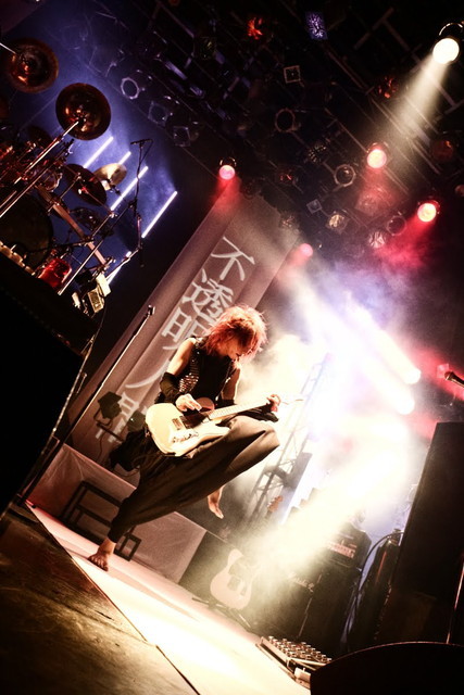 DEZERT　　撮影：小林裕和