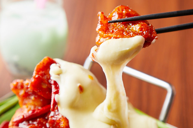 激辛レッドHOTチキンアリゴ