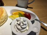 【むさしの森珈琲　フルーツMIXパンケーキ】ほんのり甘くさっぱりしたフルーツがパンケーキとの相性抜群