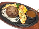 【ロイヤルホスト】「黒×黒ハンバーグ＆オマール海老と蟹のテルミドール」2,783円