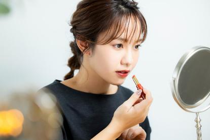 男性たちに聞いた 上品な色気 と 下品さ はココが違う 気遣い に色気を感じる人も 3 3 Mimot ミモット