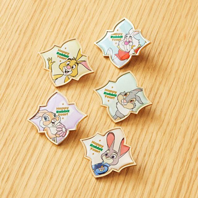 ピンバッジ　各550円