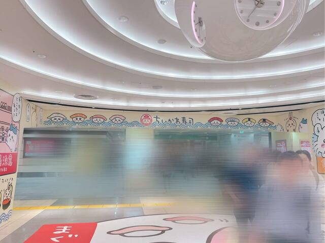 のぞみ広場の頭上にも装飾が。要チェックです!