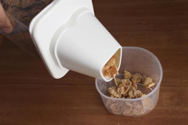 【ダイソー】穀物保管容器 ／100円