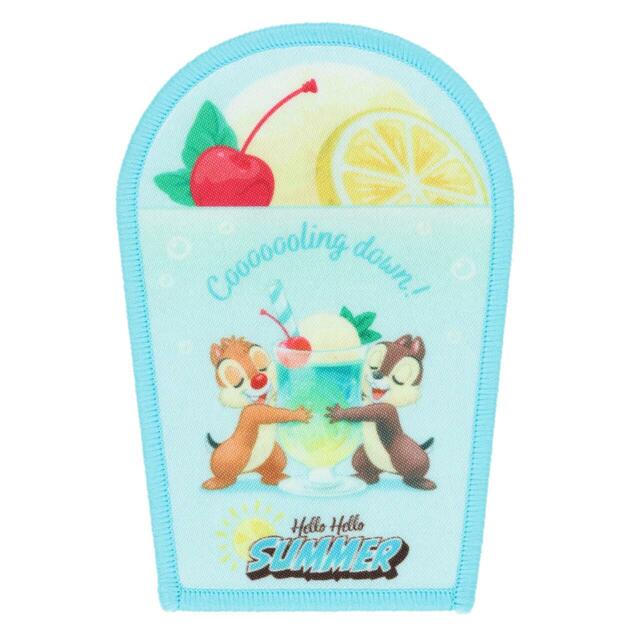 ワッペンアクセサリー 900円｜夏の東京ディズニーリゾート「Hello Hello SUMMER!」グッズ｜販売店舗：東京ディズニーランド「グランドエンポーリアム」、東京ディズニーシー「タワー・オブ・テラー・メモラビリア」｜発売日：2026年6月11日（木）