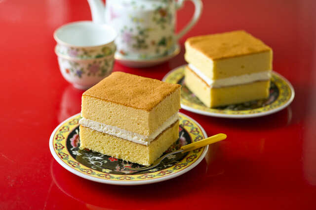 【成城石井が見てきた！台湾美食祭】成城石井自家製 アカシア蜂蜜の台湾風バニラカステラ 1,394円