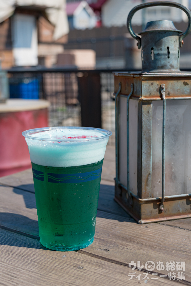 「バーナクル・ビルズ」で販売中の「ビアカクテル（洋梨風味）」（680円）