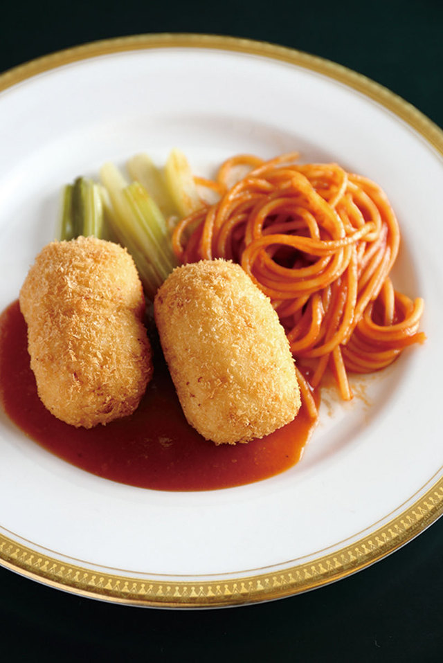 レストラン 芳味亭（人形町）　カニコロッケ1200円