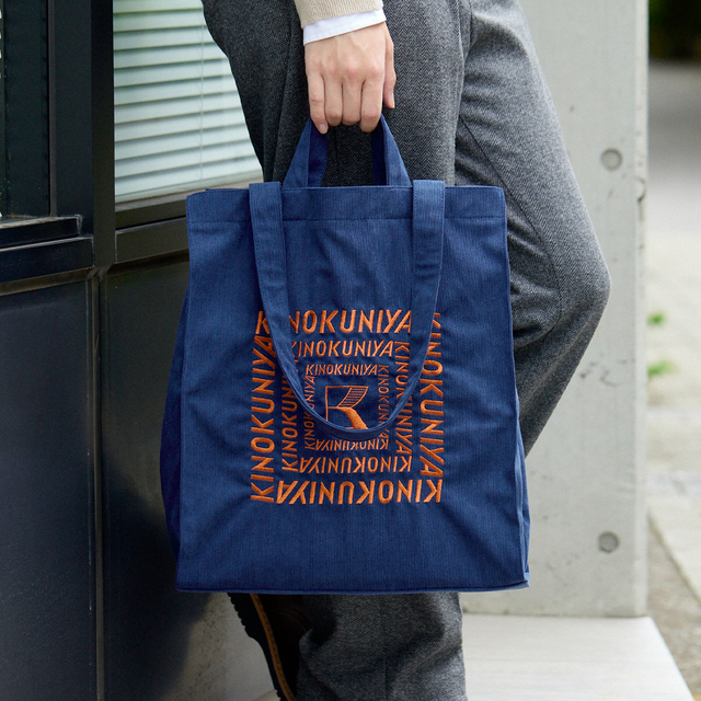 【紀ノ国屋　コーデュロイトート】男女問わず持てるデザインで、日常使いからお出かけまで幅広く活躍！