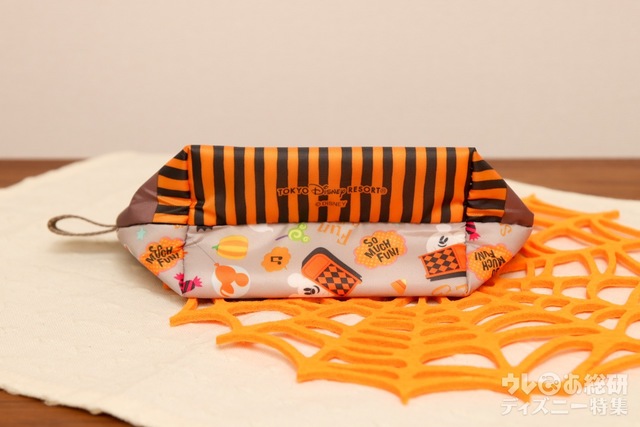 スーベニアポーチ プラス ¥700