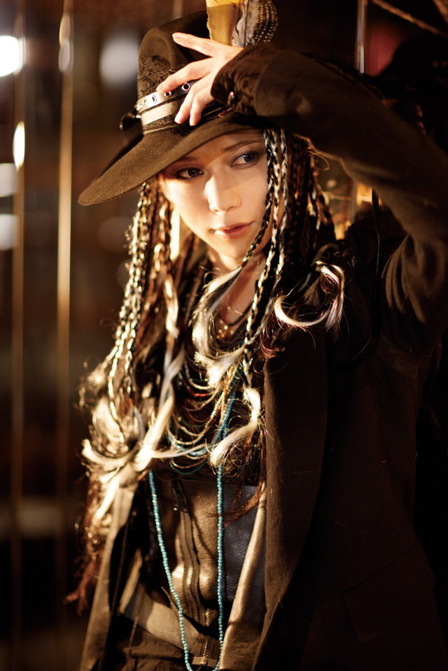 『月刊 染谷俊之』より　撮影：小林裕和