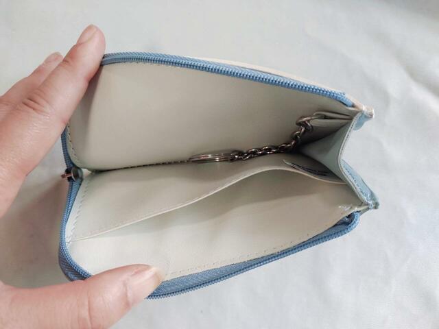 中を開けた様子