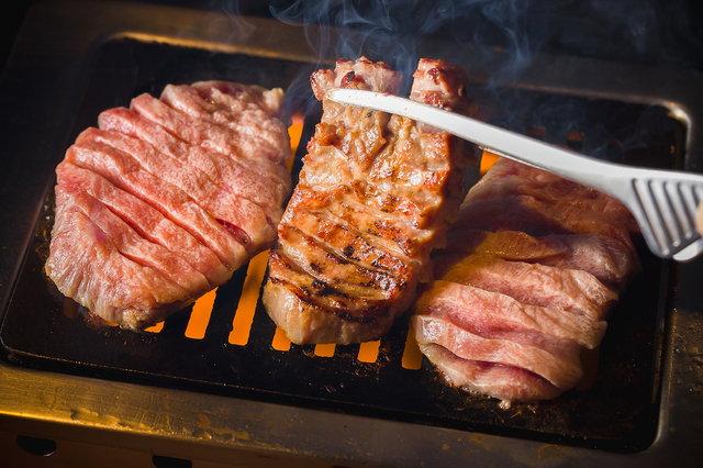 厚さ15mmの極厚仙台牛タン