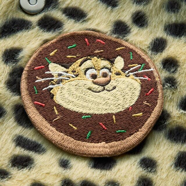 ふわふわネックウォーマー「クロウハウザー」|¥3,990 (税込)