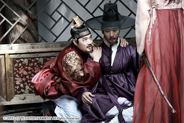 『背徳の王宮』©2015 LOTTE ENTERTAINMENT All Rights Reserved. 