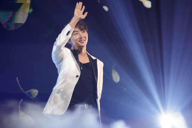 イ・ジュンギ】1年ぶりのファンミで熱いステージを披露【写真満載