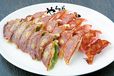 関西「ぎょうざ」のたまらない名店／千日前 やすだや（大阪・千日前）　お野菜たっぷりヘルシー餃子（左・320円） 元祖にんにく餃子（中・320円） プリプリピチピチ海老餃子（右・480円）