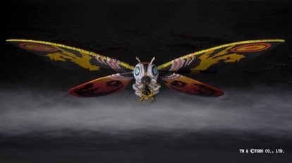 ゴジラ vs モスラ 幼虫フィギュア セット Amazon.co.jp: BANDAI S.H.モンスターアーツ モスラ(成虫)＆モスラ