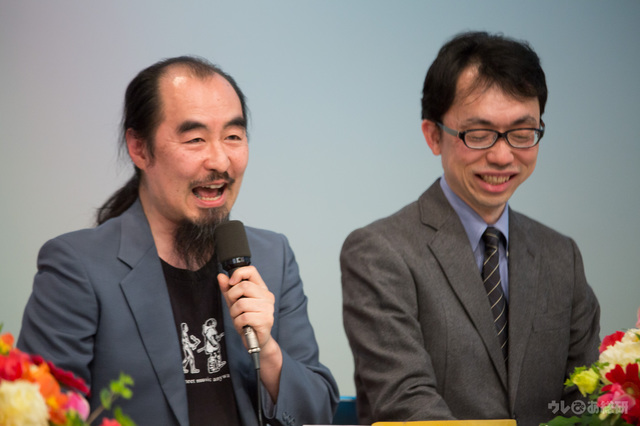 『おかあさんといっしょ』出演者交代記者会見2017 ＮＨＫ制作局青少年・教育番組部 チーフ・プロデューサー 山田淳氏(左) ＮＨＫエデュケーショナル こども幼児部 部長プロデューサー 廣岡篤哉氏(右)