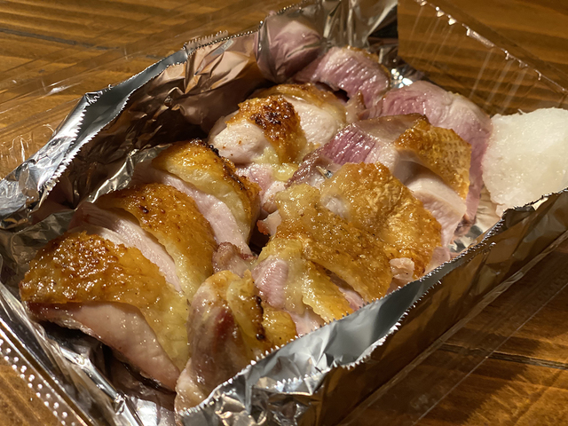 比内亭　もも肉一枚焼き￥2,600（税込）