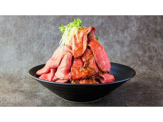 ローストビーフ盛り放題丼