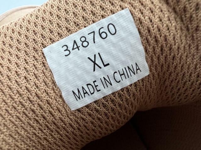 【GU ボリュームソールコートスニーカー】内側にサイズの記載があります