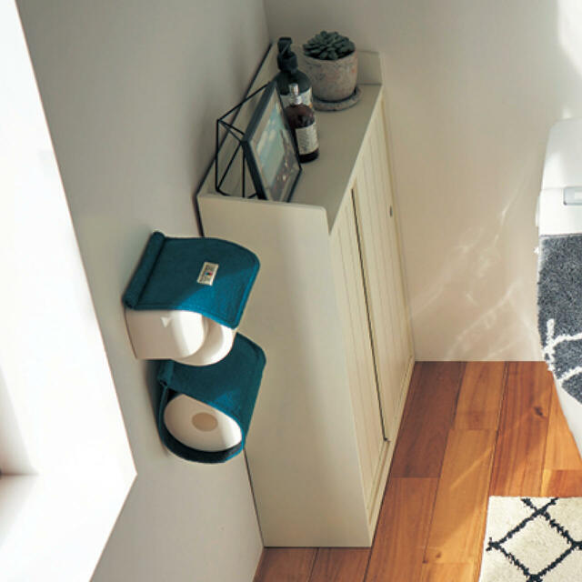 【ベルメゾン】羽目板風薄型トイレ収納ラック