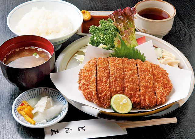 関西とんかつのたまらない名店／とん正（大阪・堺筋本町）　ヘレカツ定食（1600円）