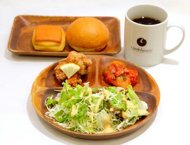 「日替わりランチ」＜税抜850円（税込935円※イートイン）＞【クックハウスあべのキューズモール店リニューアルオープン】