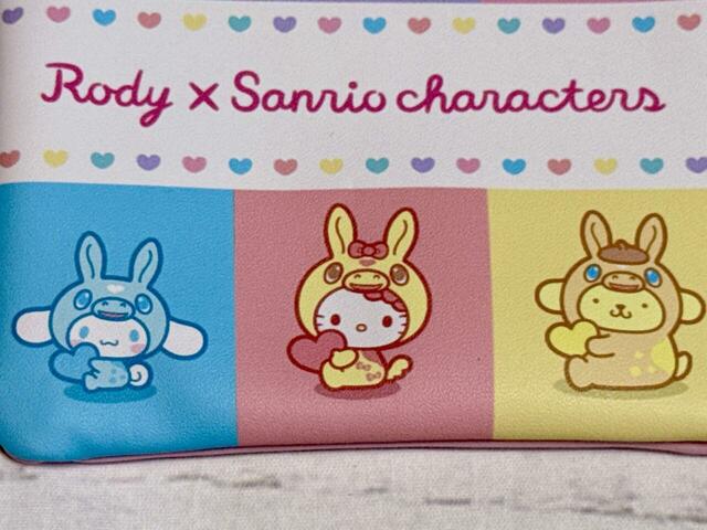 シナモンのかわいいしっぽは着ぐるみから飛び出ている仕様。かわいい!