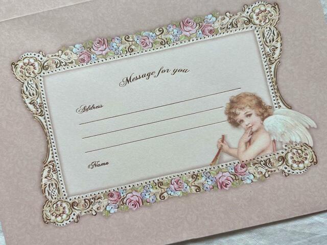 美しい花の額縁が住所欄になっています！