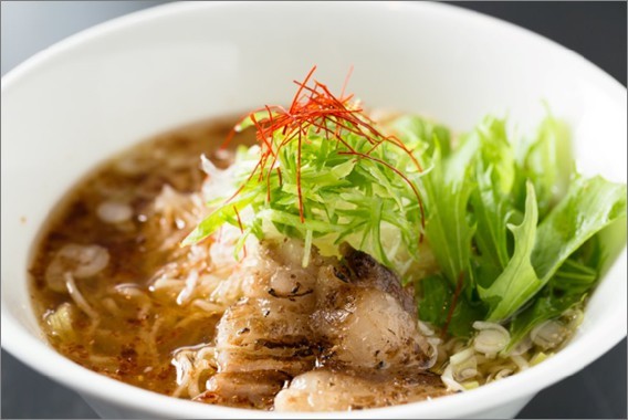 海老薫醤油ラーメン/XO醤イベリコ豚醤油ラーメン