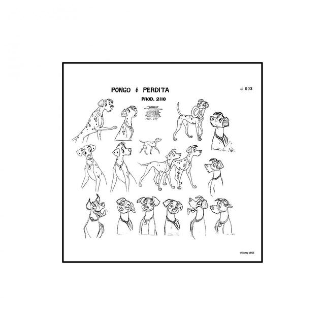 ハンカチ(全3種) 各1,500円(税込1,650円)|ディズニー100周年「The Wonder Movie CAFE」