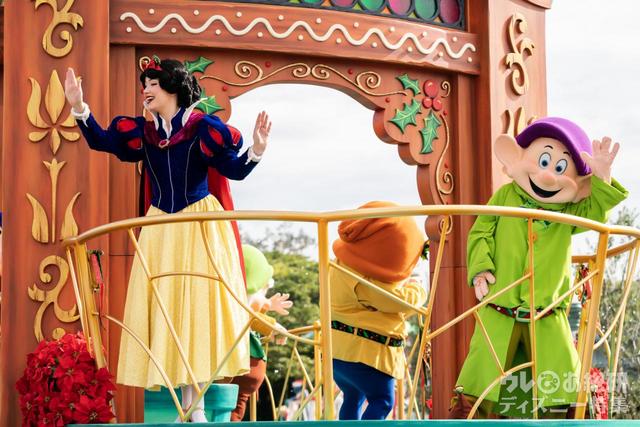 東京ディズニーランド「ディズニー・クリスマス・ ストーリーズ」